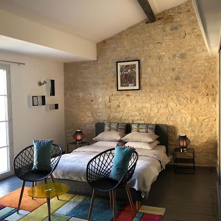 Les Halles Chambre D'Hotes Verteuil-sur-Charente Екстериор снимка