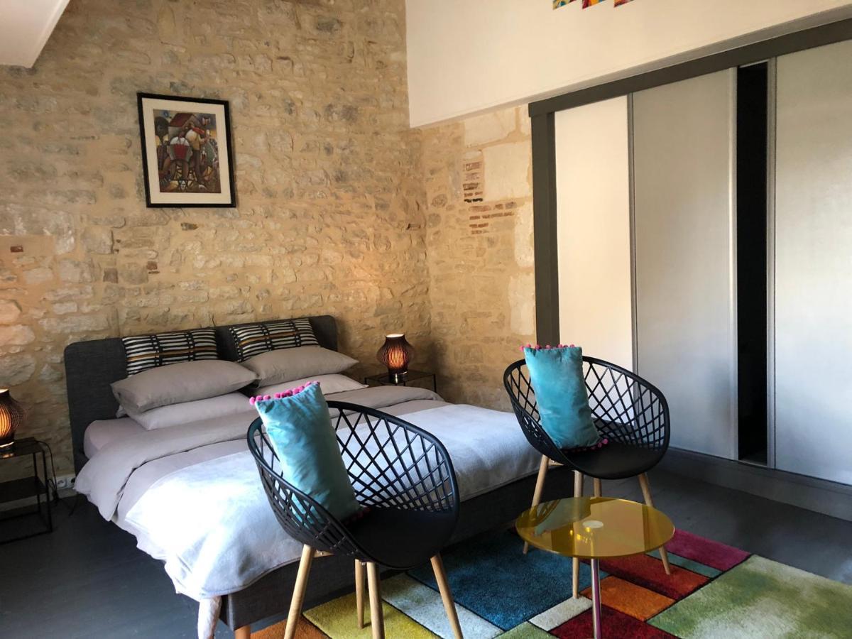 Les Halles Chambre D'Hotes Verteuil-sur-Charente Екстериор снимка